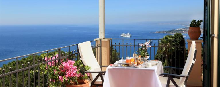 sanpietrotaormina en offer-for-day-use-in-taormina-including-pool-access-and-lunch 020